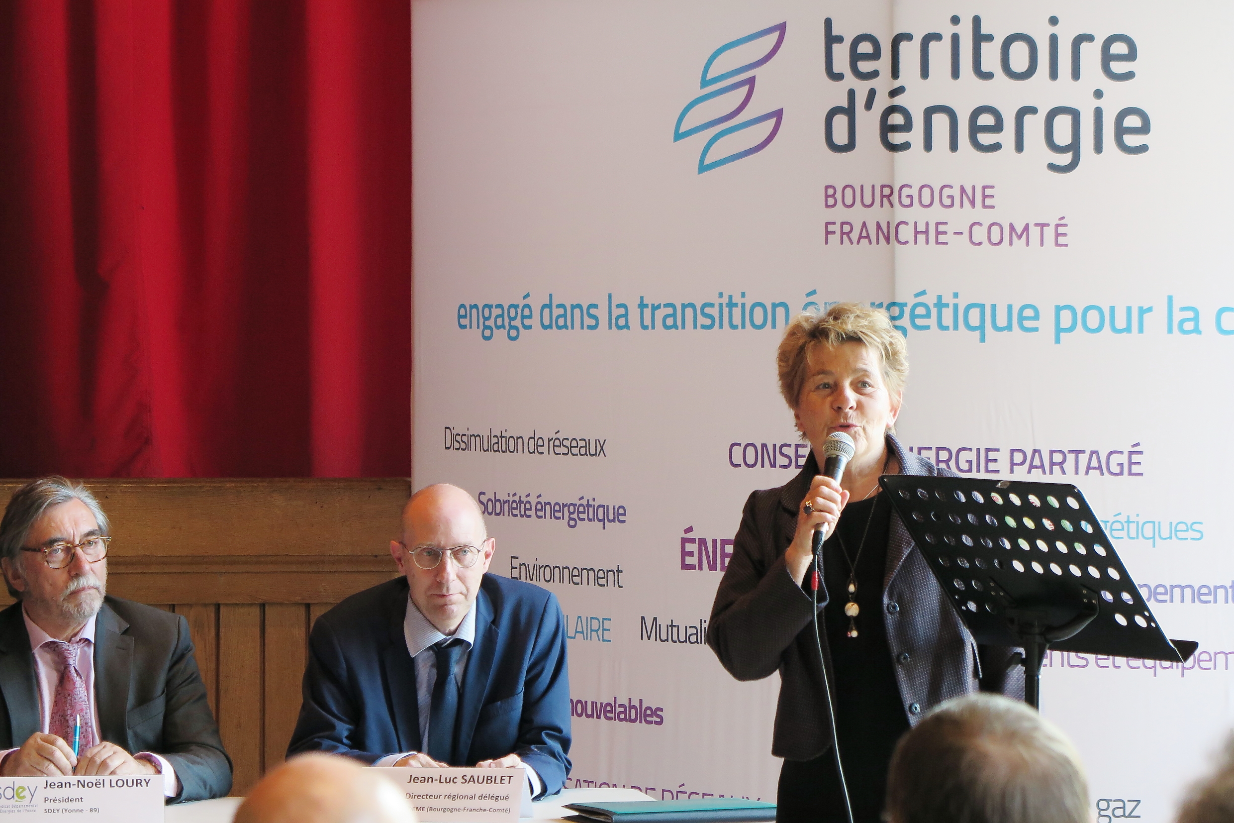 "Cette convention pose les bases d’un partenariat solide pour les trois ans qui viennent" a indiqué Marie-Guite Dufay.