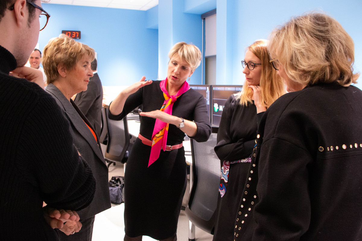 Autre avantage de cet IRM nouvelle génération, selon le Docteur Karine Peignaux, responsable du département de radiothérapie du CGFL : « En permettant la prise en compte, à chaque séance, des modifications anatomiques de la tumeur ou des organes de proximité, il est possible de proposer au patient une radiothérapie adaptative personnalisée. »