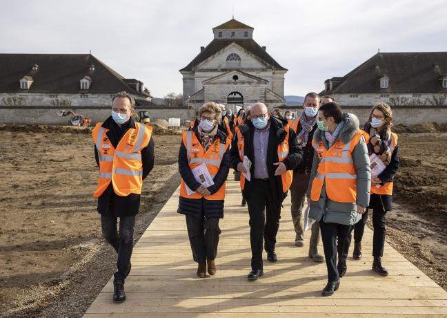 Visite du chantier « Un cercle immense », Saline royale d’Arc-et-Senans (25) le 17 février 2021 – Photos © David Cesbron / Région Bourgogne-Franche-Comté