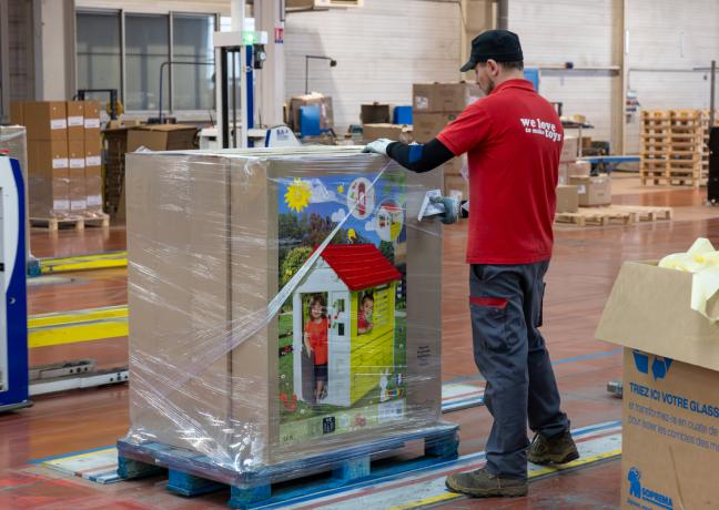 Le fabricant de jouet est soucieux du conditionnement de ses produits - Photo Xavier Ducordeaux