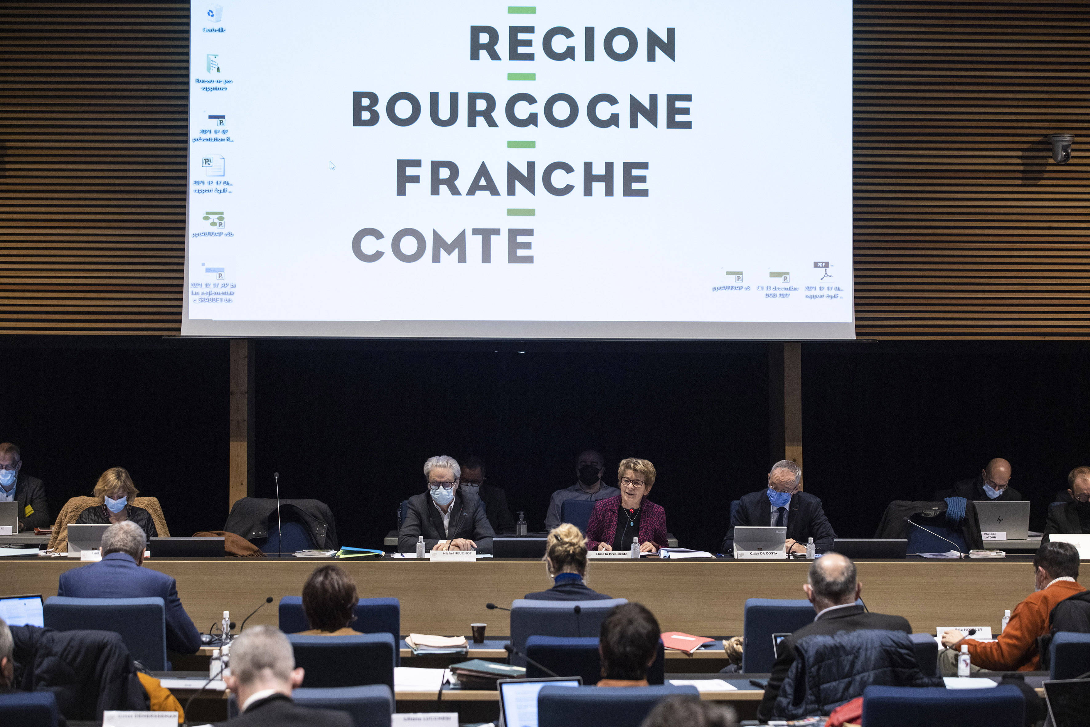 Assemblée plénière le 17 décembre 2021