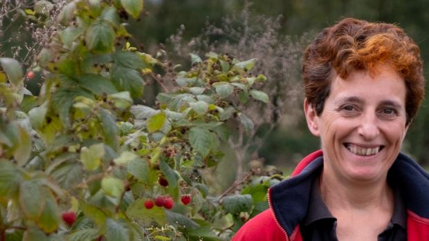 Sylvie Guigue produit des glaces artisanales bio à Saint-Etienne-en-Bresse (71) - Photo DR