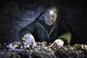 Blandine et Luc Lecherf produisent des champignons dans le hameau de Corcelotte-en-Montagne,  à Saint-Mesmin (21)  - Crédit photo Région Bourgogne-Franche-Comté / David Cesbron