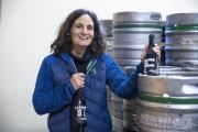 Fanny Delmer, gérante de la brasserie « La Rebelle », à Giromagny (90) - Crédit photo Région Bourgogne-Franche-Comté / David Cesbron