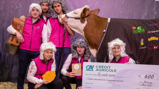 Tom, Maxime, Victor, Adrien, Eva et Noéline : des graines d’agriculteurs, des graines de champions ! - Crédit photo Xavier Ducordeaux