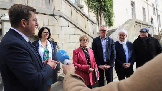 Visite de la Cité Gérôme, à Vesoul (70), qui sera réhabilitée et accueillera notamment quatre pôles du CFA de Haute-Saône, mercredi 29 mars 2023  - Photo Région Bourgogne-Franche-Comté Christophe Bidal