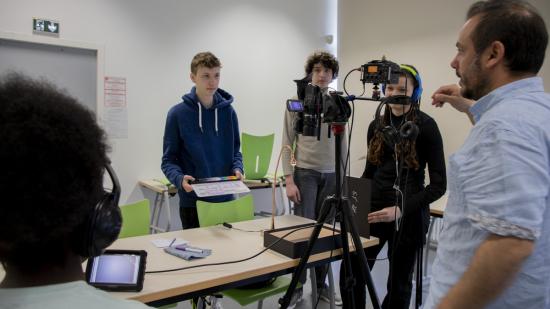 Atelier d’initiation à la réalisation cinématographique, mardi 2 mai 2023 au lycée Felix Kir de Plombières-les-Dijon (21) - Photo Région Bourgogne-Franche-Comté Emmanuelle Baills