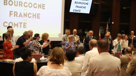 assemblée plénière 2706 Présidente