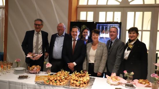 La délégation de Bourgogne-Franche-Comté conduite par le président DURAIN, en présence du président du Landtag, Hendrik HERING - Crédit Océane LAVOUSTET