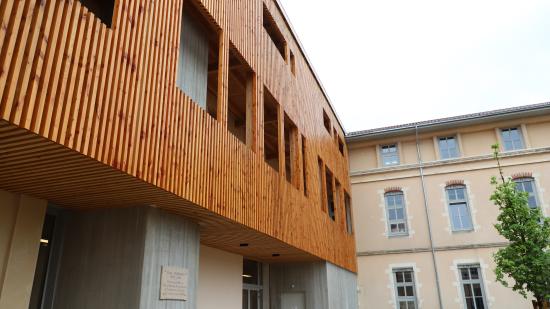Nouvel internat au lycée La Prat’s à Cluny financé par la Région