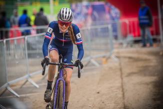 Line Burquier, coureuse cycliste française spécialiste du cyclocross et du VTT cross-country - Photo DR