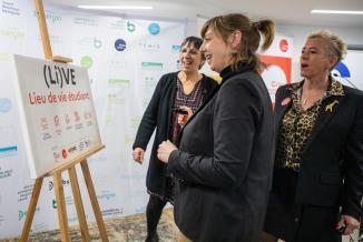 Une inauguration en « live », en compagnie de Laetitia Martinez, vice-présidente de la Région Bourgogne-Franche-Comté en charge de l’enseignement supérieur, Anne Vignot, maire de Besançon et présidente de Grand Besançon Métropole, et Christine le Noan, directrice du Crous Bourgogne-Franche-Comté - Photo Xavier Ducordeaux
