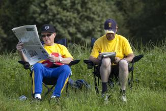 Spectateurs du Tour de France cycliste à La Planche des Belles-Filles - Photo David Cesbron