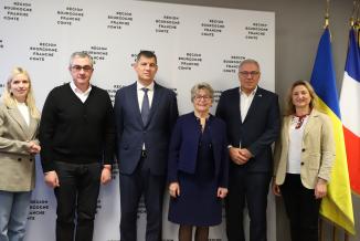 Signature de l’accord entre l’ALDA, la Région, Dijon métropole, l’Oblast et la ville de Vinnytsia - Crédit Oceane LAVOUSTET