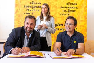 La fédération régionale de la Sécurité sociale de l’alimentation est officiellement créée ! Photo : Xavier Ducordeaux