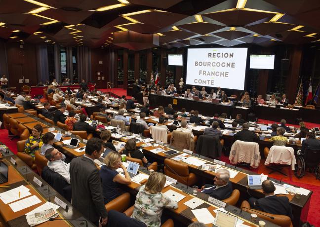 Assemblée plénière de la Région Bourgogne-Franche-Comté à Dijon - Photo David Cesbron