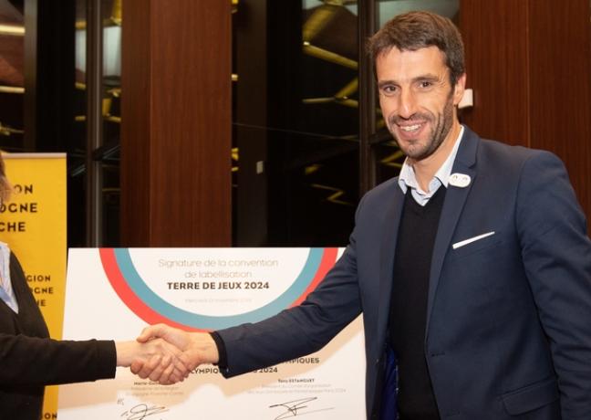 Laetitia Martinez, vice-présidente de la Région Bourgogne-Franche-Comté, et Tony Estanguet, président du comité d’organisation des Jeux Olympiques de Paris 2024, mercredi 13 novembre 2019 à Dijon - Photo Vincent Arbelet