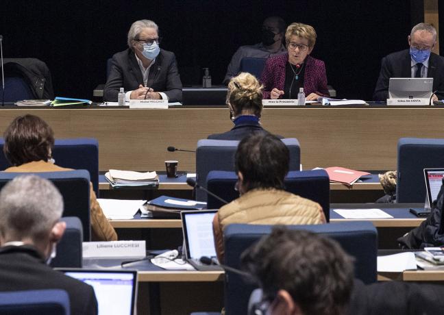 Assemblée plénière du Conseil régional de Bourgogne-Franche-Comté - David Cesbron