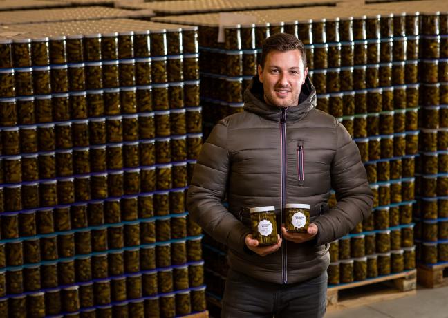 Henri Jeannequin, producteur de cornichons à Chemilly sur Yonne (89) – Photo Ludovic Godard