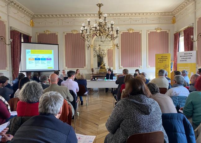 Présentation du nouveau dispositif « Centralités rurales en Région », lundi 4 avril 2022 à Lure - Photo Région Bourgogne-Franche-Comté L.Deriot