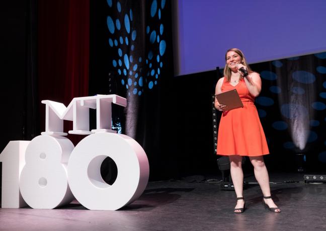 Anaïs Perrichet, lauréate du prix du concours « Ma thèse en 180 secondes »