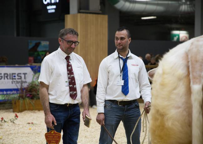 Éric Lacombre et sa Charolaise Savane participaient au grand concours général agricole