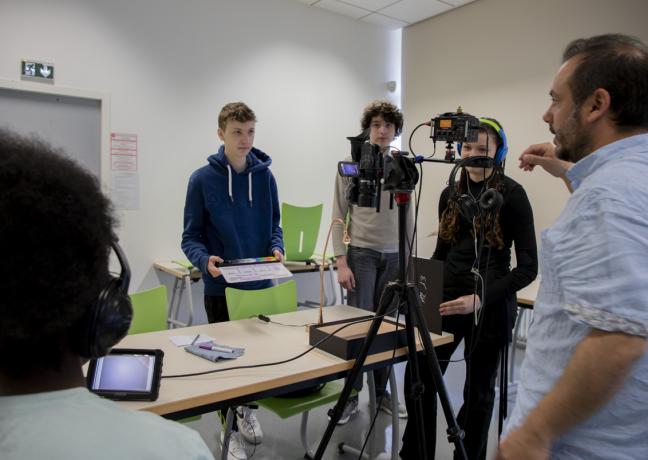 Atelier d’initiation à la réalisation cinématographique, mardi 2 mai 2023 au lycée Felix Kir de Plombières-les-Dijon (21) - Photo Région Bourgogne-Franche-Comté Emmanuelle Baills