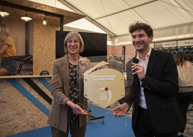 Catherine Lepetz, présidente du CREPS, et Willy Bourgeois, vice-président de la Région en charge des sports, de la jeunesse et de la vie associative - Photo Emmanuelle Baills