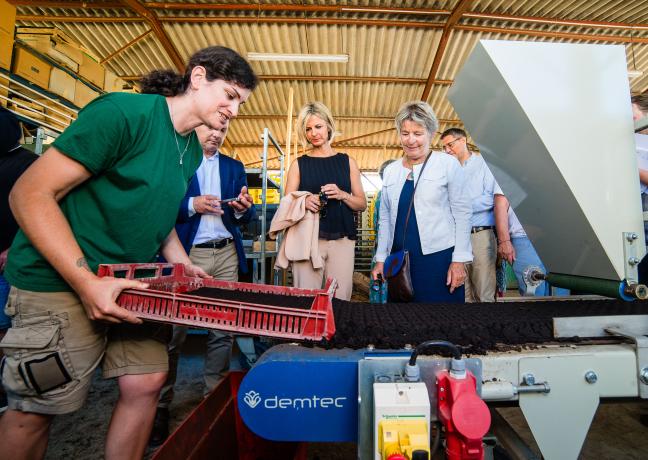 Visite de Marie-Guite Dufay, présidente de Région, au lycée de l'Horticulture et du Paysage de Tournus (71), lundi 4 septembre 2023 - Photo Gaëtan Bouvier