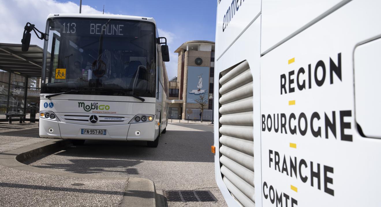 Car Mobigo en gare de Dijon (21) - Crédit photo David Cesbron